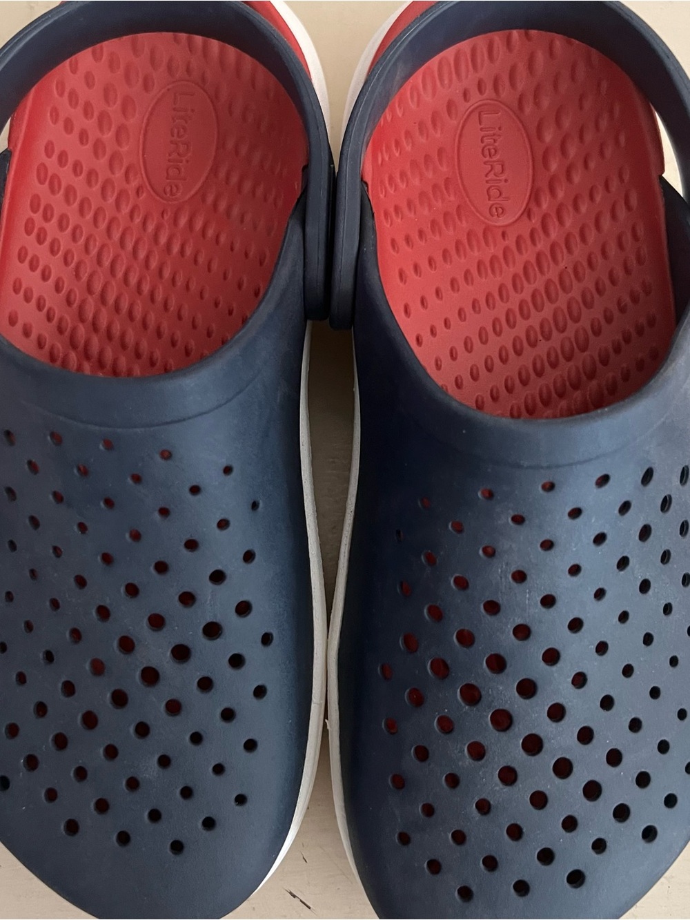 Crocs LiteRide Unisex Clog - Navy with Red Insole